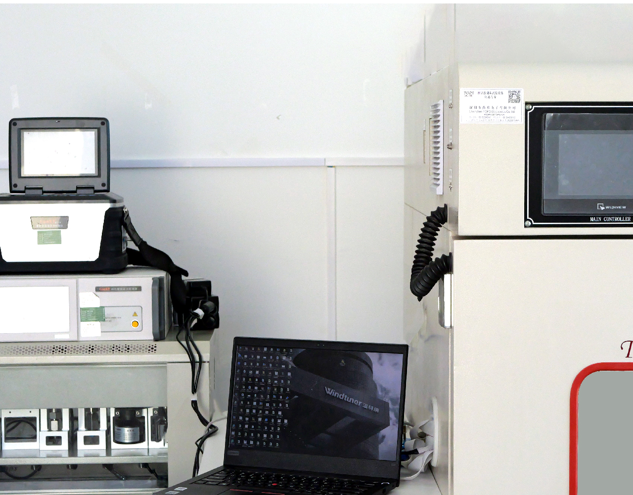 Full-range high and low temperature chamber